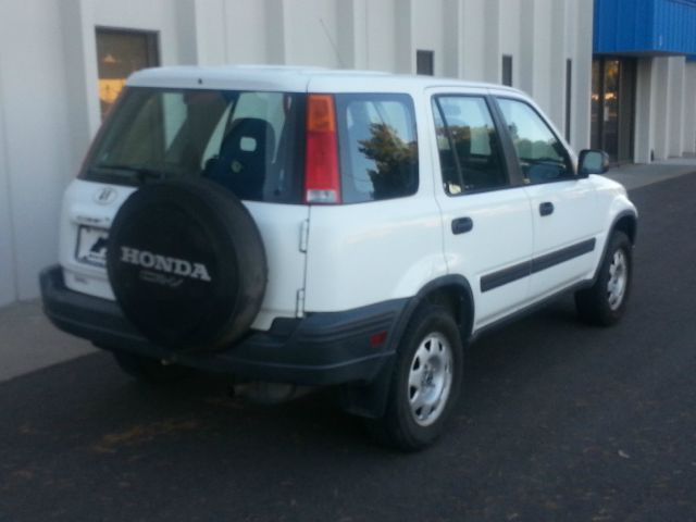 2000 Honda CR-V LS Truck