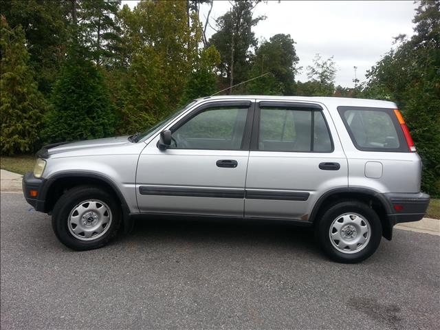 2001 Honda CR-V LS Truck