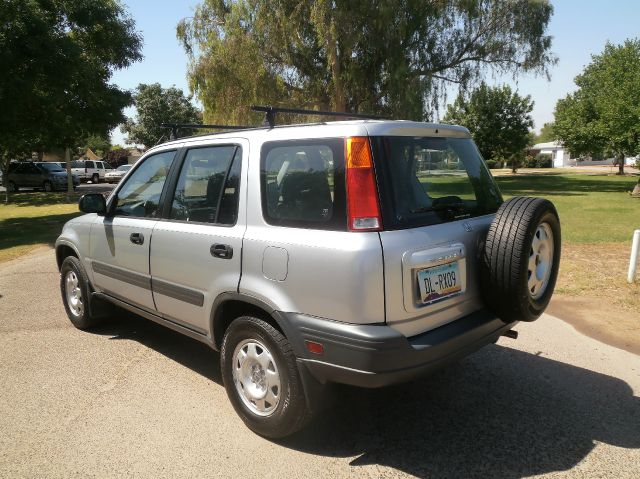 2001 Honda CR-V LS Truck