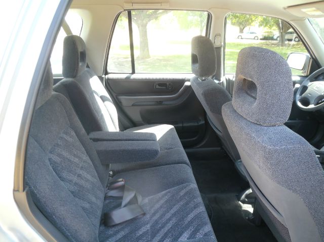 2001 Honda CR-V LS Truck