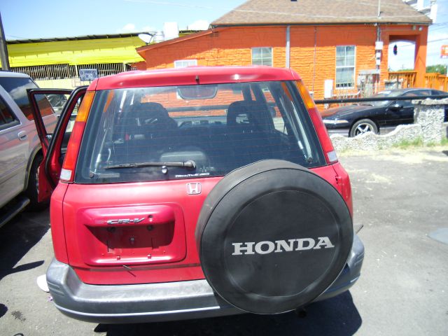 2001 Honda CR-V LS Truck