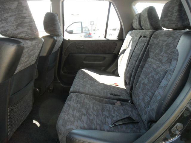 2002 Honda CR-V LS Truck