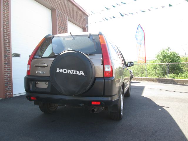 2002 Honda CR-V LS Truck