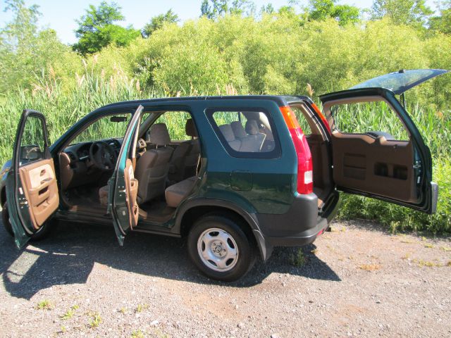 2002 Honda CR-V LS Truck