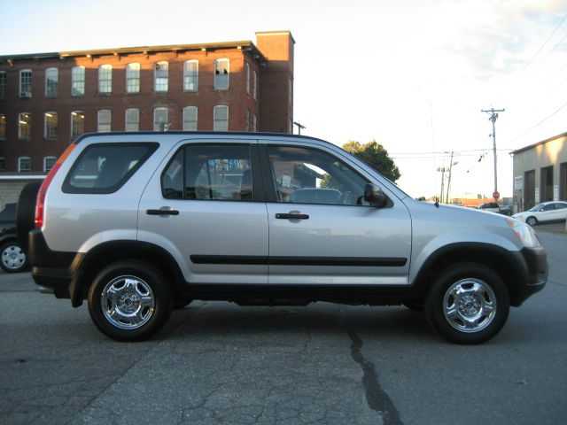 2002 Honda CR-V LS Truck