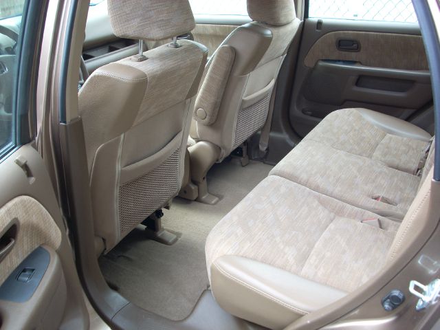 2002 Honda CR-V LS Truck