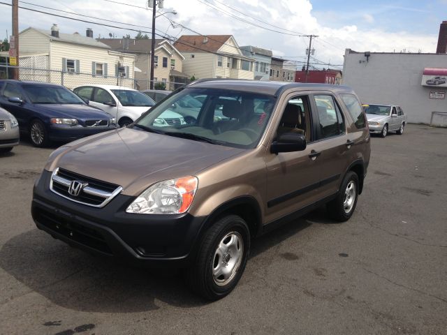 2004 Honda CR-V LT. 4WD. Sunroof, Leather