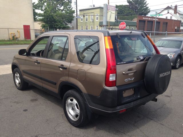 2004 Honda CR-V LT. 4WD. Sunroof, Leather