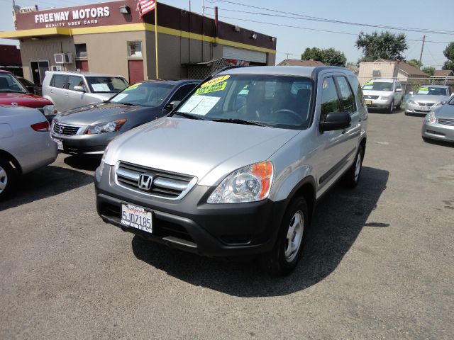 2004 Honda CR-V LS Truck