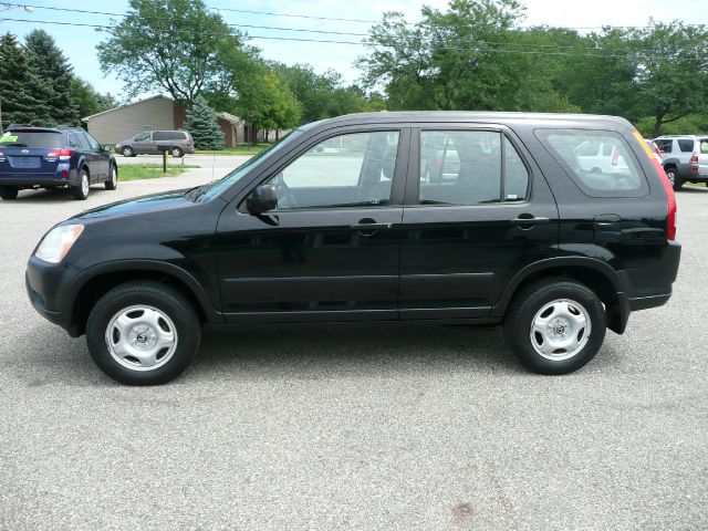 2004 Honda CR-V LS Truck