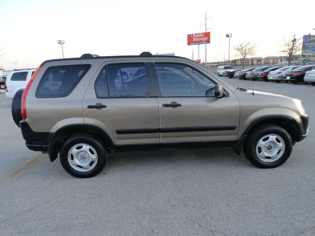 2004 Honda CR-V LS Truck