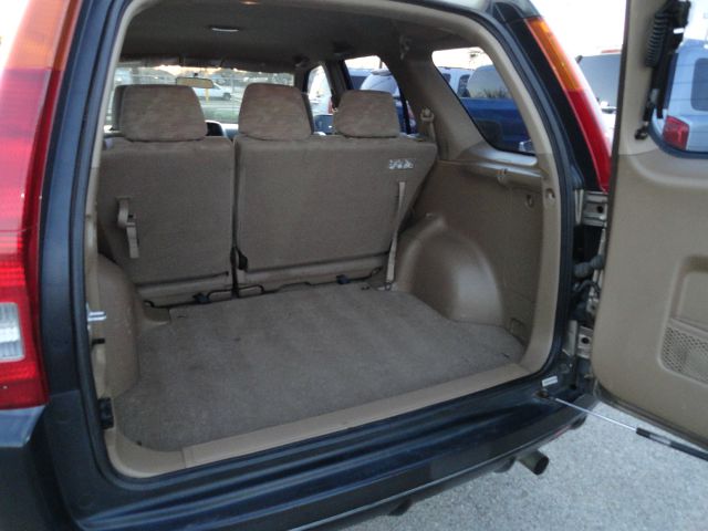 2004 Honda CR-V LS Truck