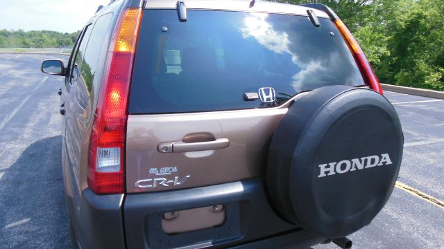 2004 Honda CR-V Challenger