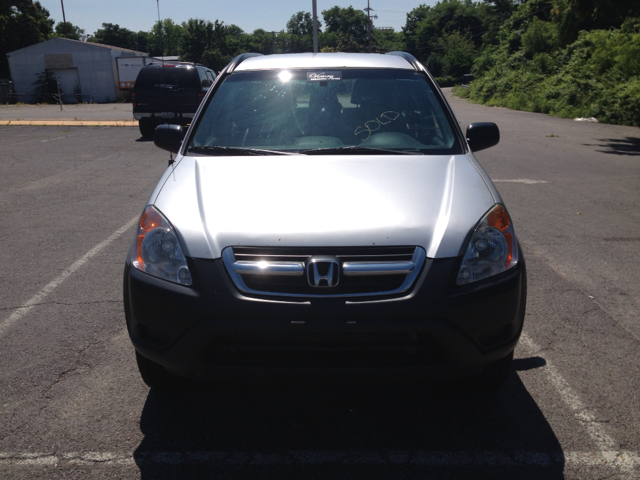 2004 Honda CR-V LS Truck