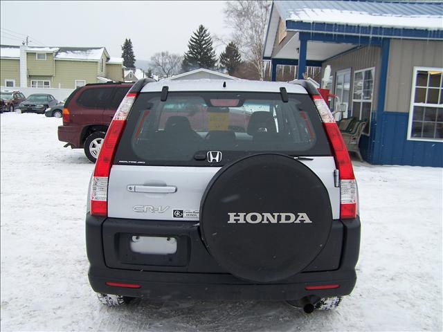 2005 Honda CR-V Elk Conversion Van