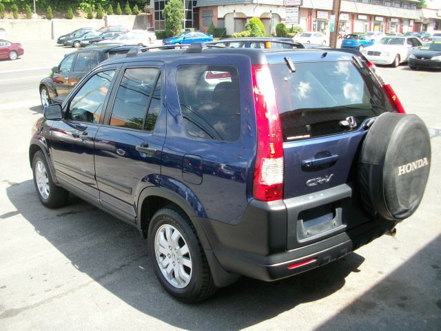 2005 Honda CR-V Challenger