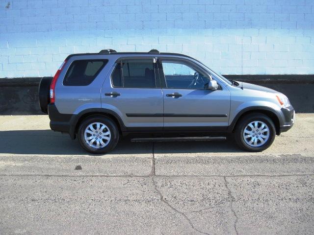 2005 Honda CR-V Unknown