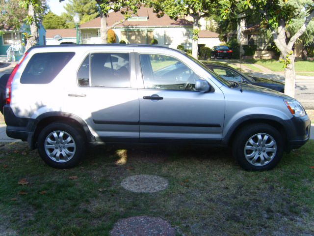 2005 Honda CR-V Challenger