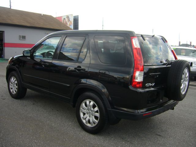 2005 Honda CR-V Challenger