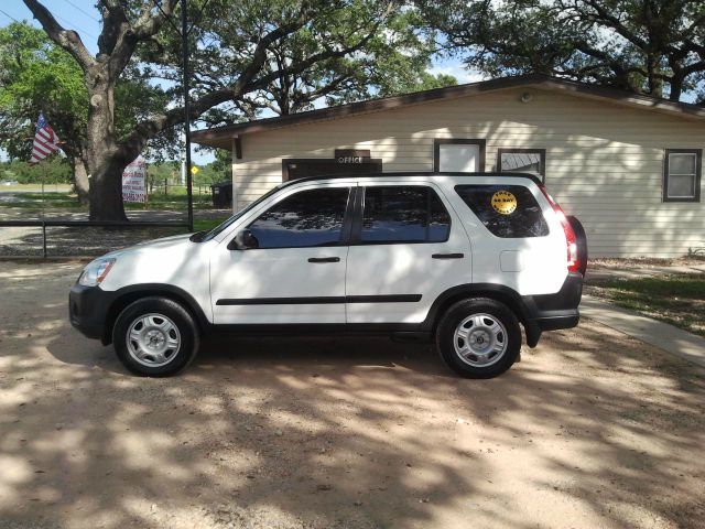 2005 Honda CR-V LS Truck