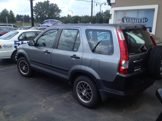 2006 Honda CR-V LS Truck