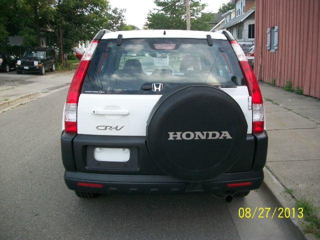 2006 Honda CR-V LS Truck