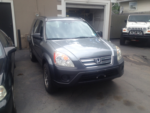 2006 Honda CR-V LS Truck