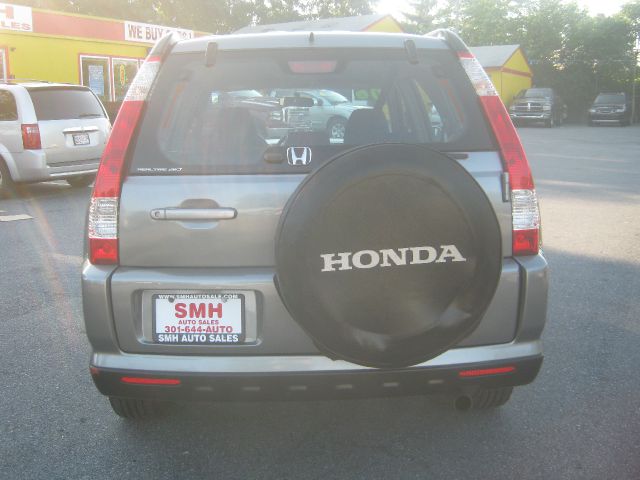 2006 Honda CR-V LS Truck