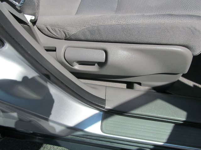 2010 Honda CR-V SXT Mini-van, Passenger FWD