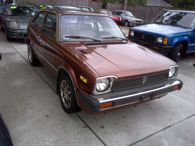 1981 Honda Civic Touring_leather