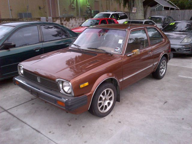 1981 Honda Civic Touring_leather