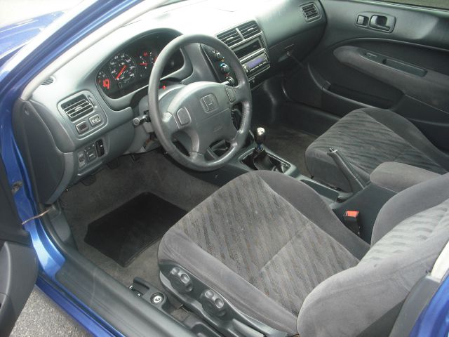 2000 Honda Civic LT 2