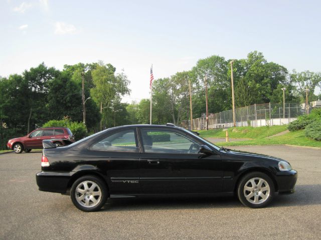 2000 Honda Civic LT 2