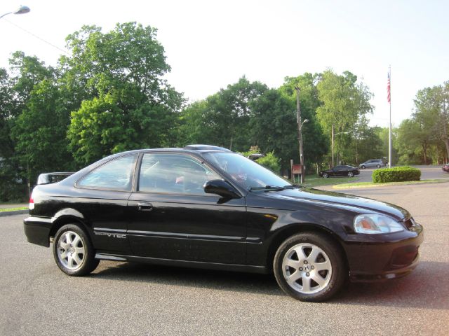 2000 Honda Civic LT 2