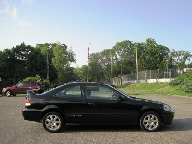 2000 Honda Civic LT 2