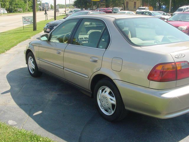 2000 Honda Civic ZQ8 LS