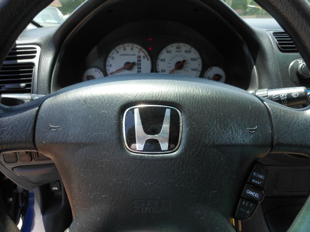 2002 Honda Civic ZQ8 LS