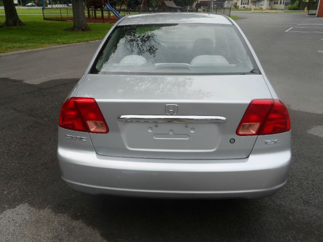 2002 Honda Civic ZQ8 LS