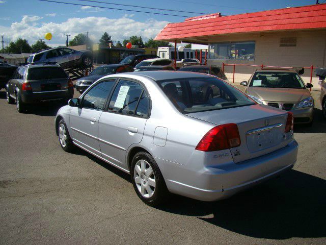 2002 Honda Civic ZQ8 LS