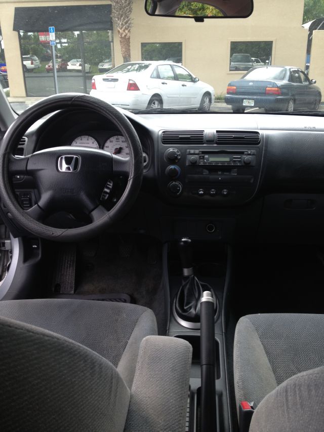 2002 Honda Civic ZQ8 LS