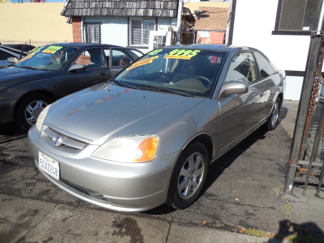 2003 Honda Civic 4DR SE