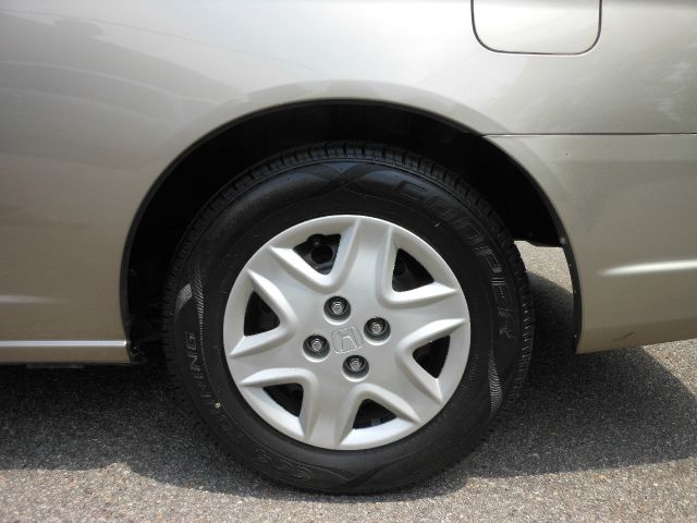 2003 Honda Civic Sel...new Tires