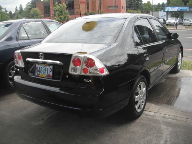 2003 Honda Civic ZQ8 LS