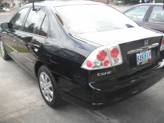 2003 Honda Civic ZQ8 LS