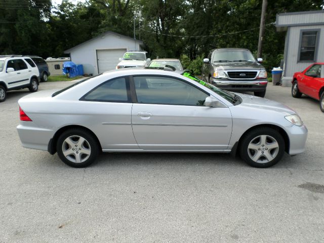 2004 Honda Civic 2dr Reg Cab 120.5 WB