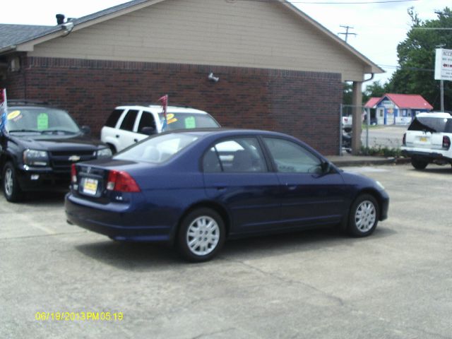 2004 Honda Civic 2dr Reg Cab 120.5 WB