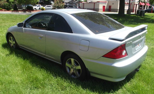 2004 Honda Civic 2dr Reg Cab 120.5 WB