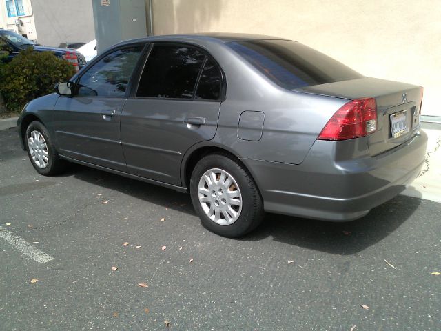 2004 Honda Civic 2dr Reg Cab 120.5 WB