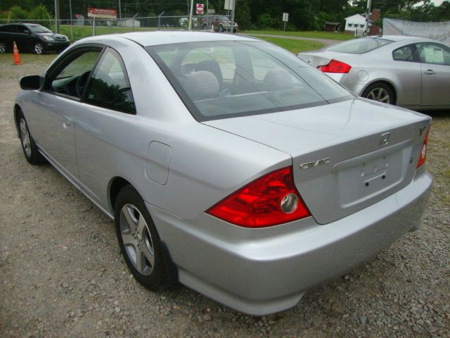 2004 Honda Civic 2dr Reg Cab 120.5 WB