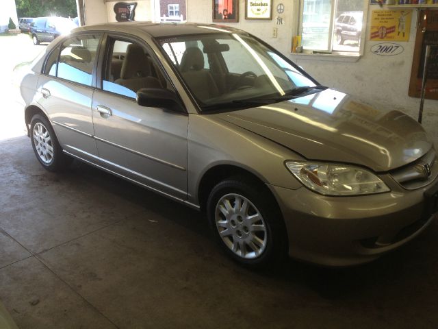 2004 Honda Civic 2dr Reg Cab 120.5 WB